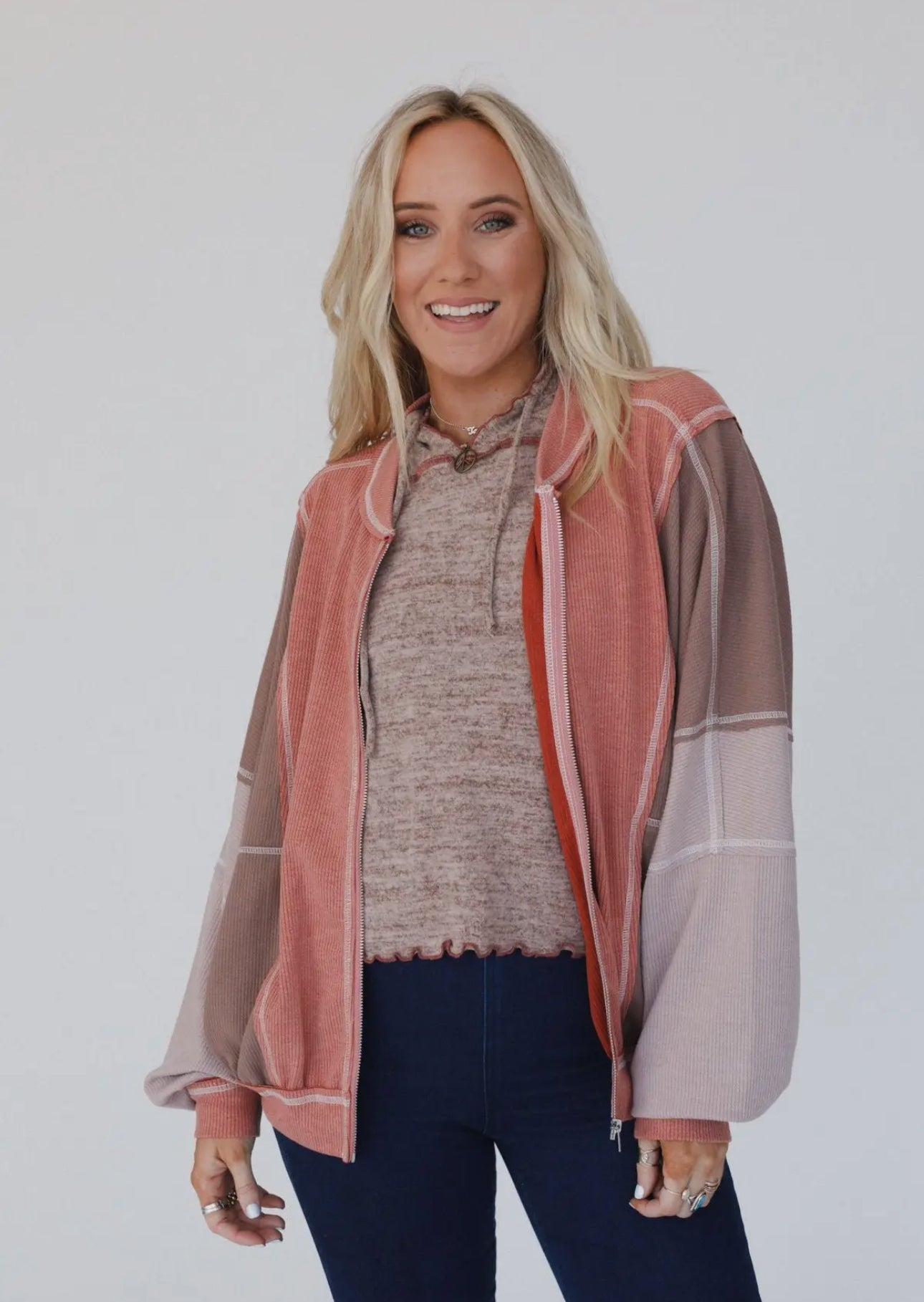 Zealand Zippered Top