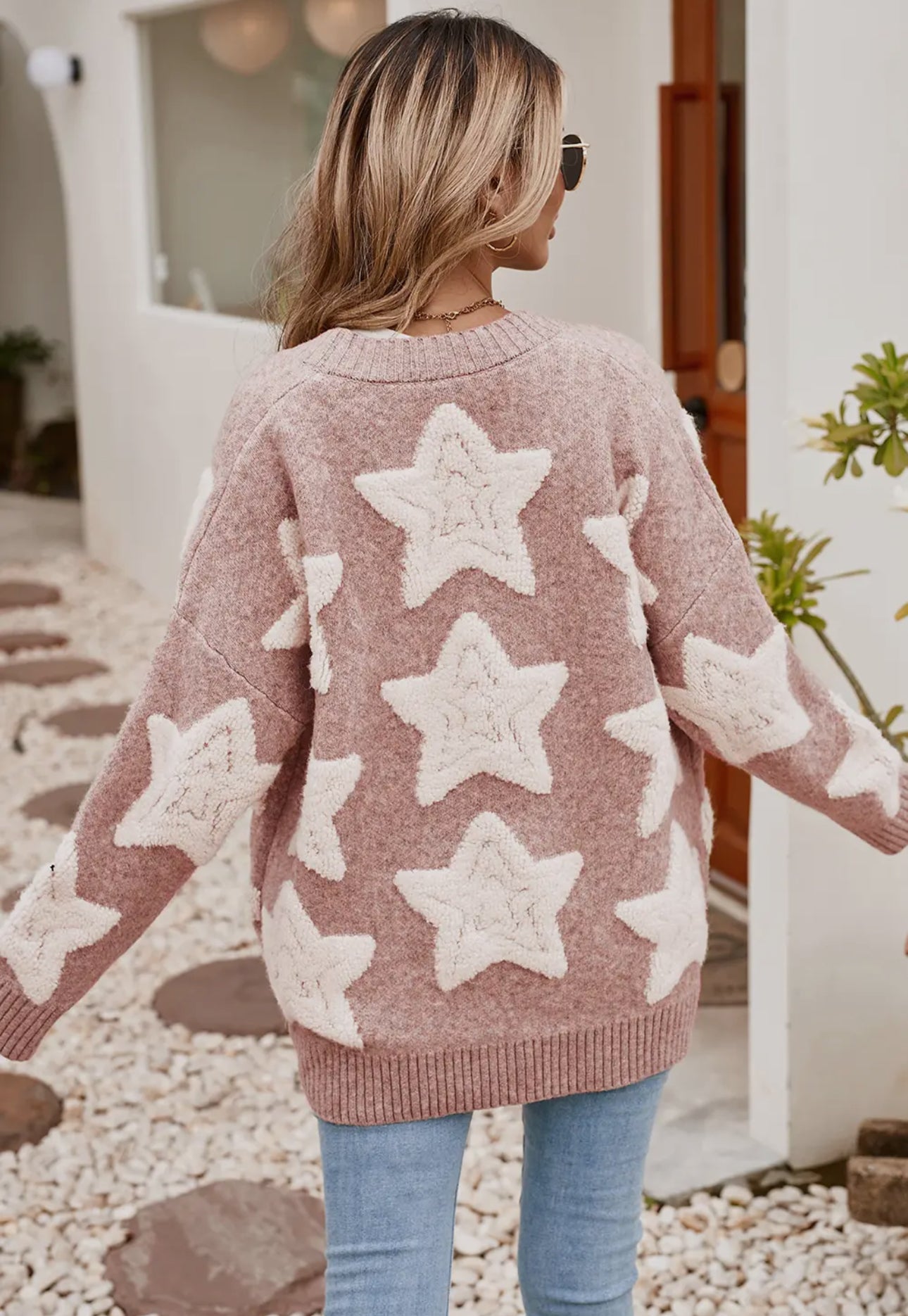 Star Pattern Pockets Button
Front Cardigan