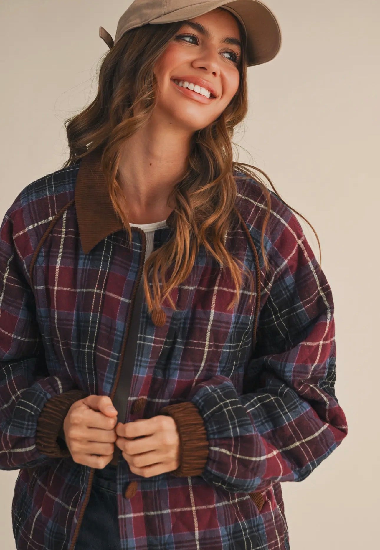 Plaid Quilted Jacket with Contrast
Corduroy Detail