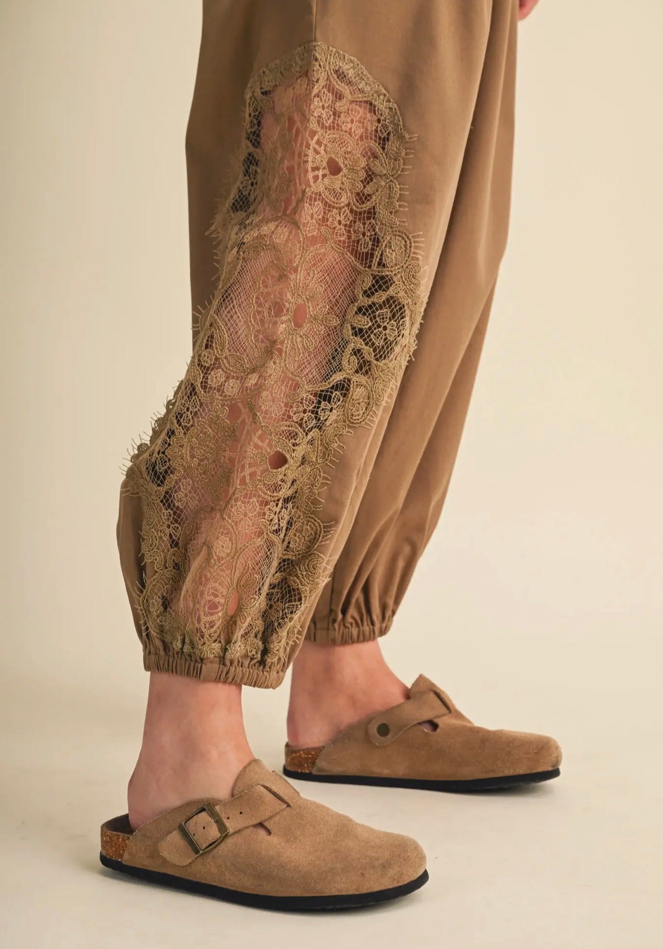 Victoria Lace Detail Balloon Pants