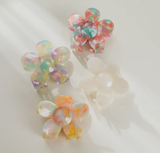 Jasmine Multicolor Medium Flower
Eco-Friendly Claw Clip