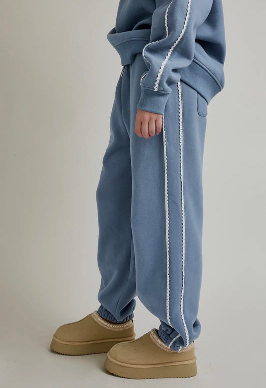 Flo Joggers with Trim