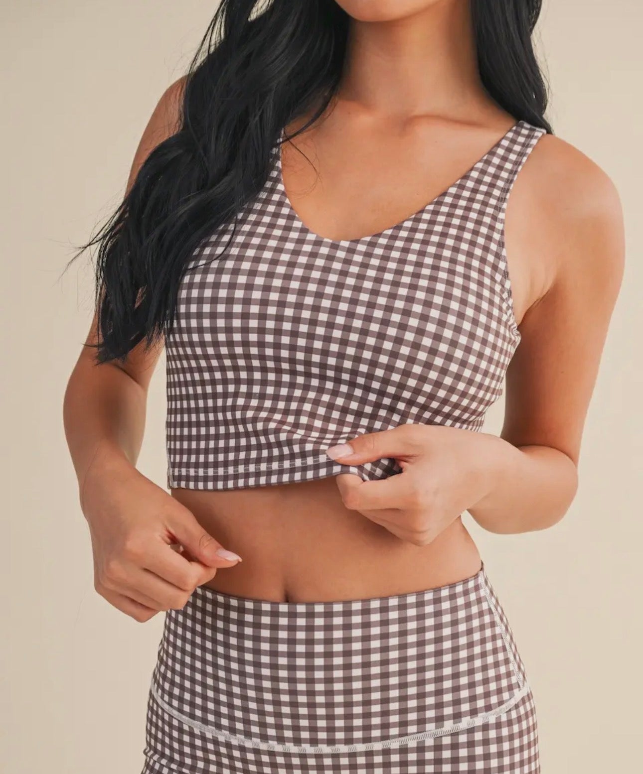 Gingham Print Aligned Performance
Cropped Tank Top